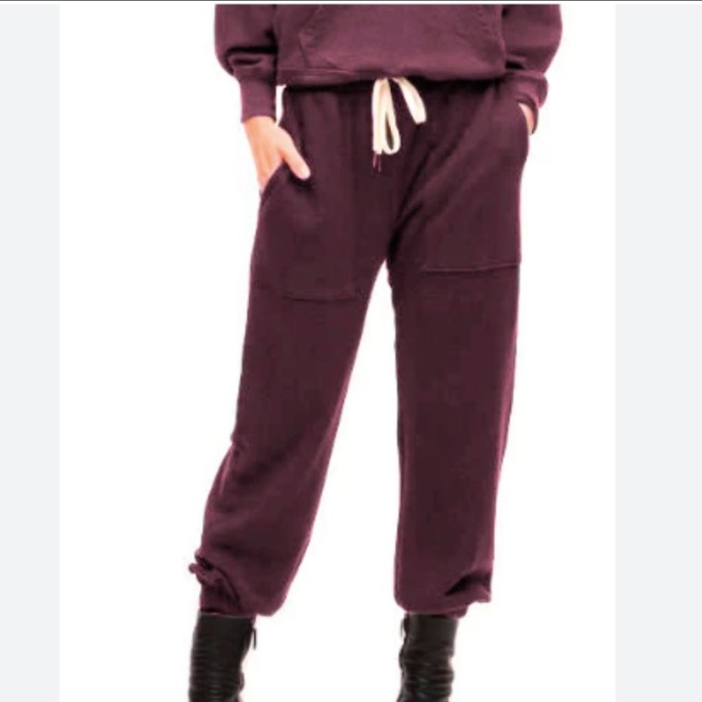 N PHILANTHROPY Space Cherry Quattro Jogger NWT
